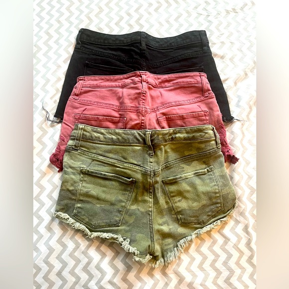 3 pair Mossimo / Universal Thread High Rise Shorts - Picture 2 of 5